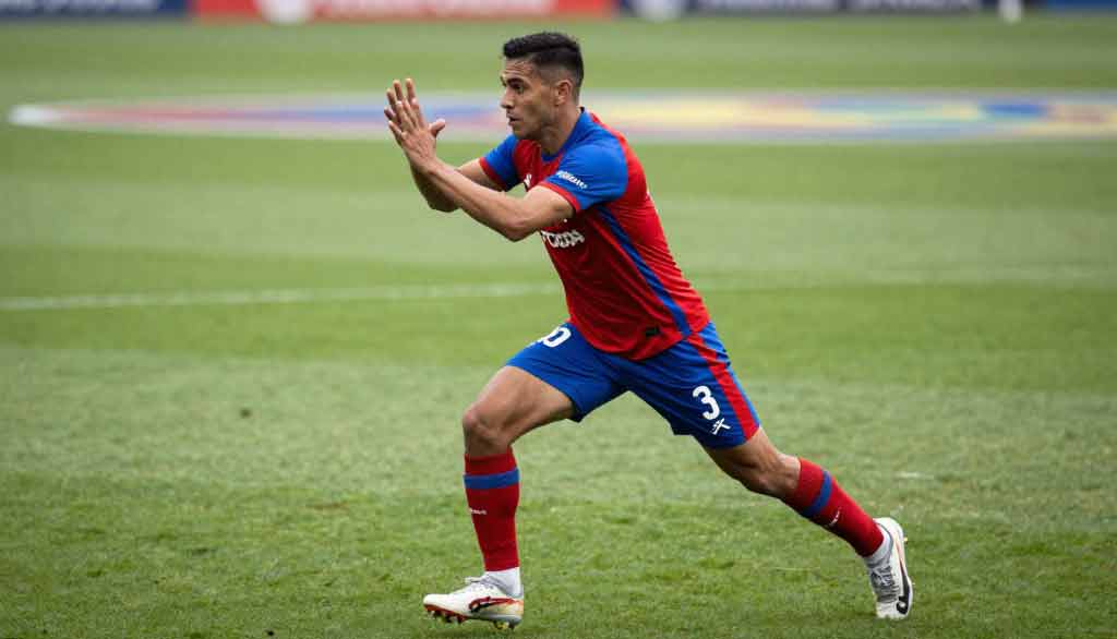 Facundo Medina RC Lens: Pilar Kokoh Pertahanan Lens